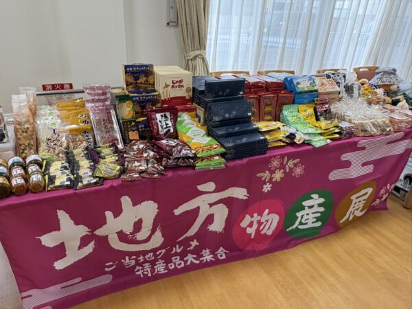 デイサービスでもお買い物イベント開催中!(埼玉県深谷市)